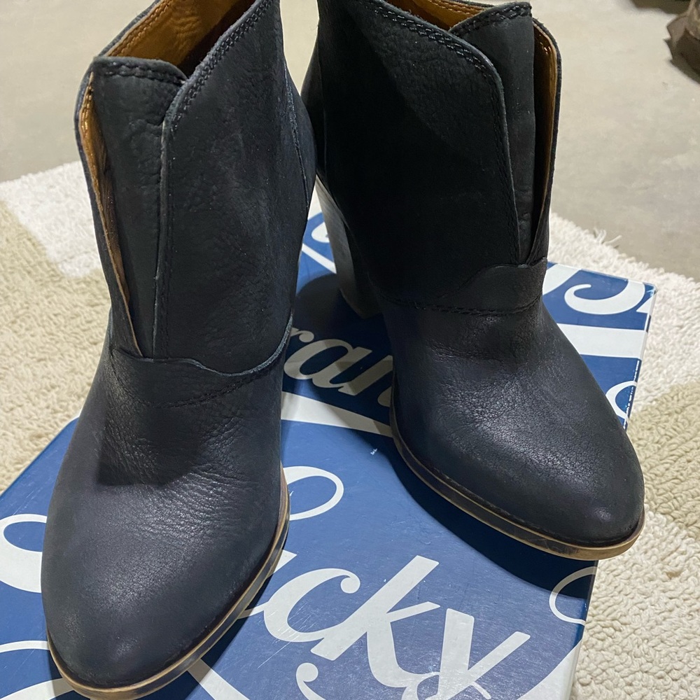 Lucky brand